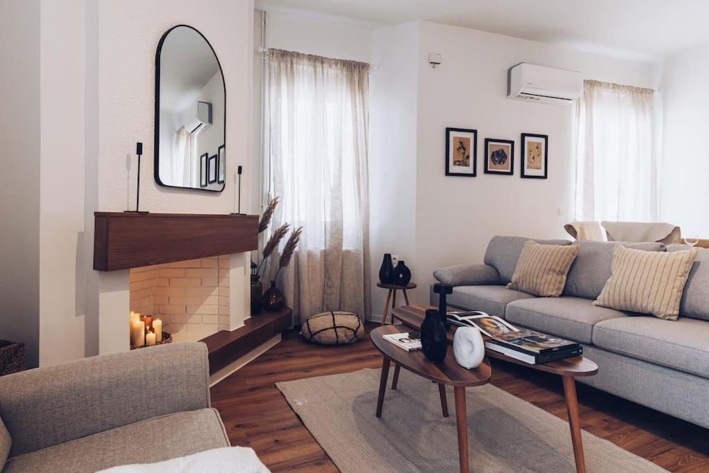 Апартаменты The Repose Aesthetic Apt. R2 Ираклион Экстерьер фото