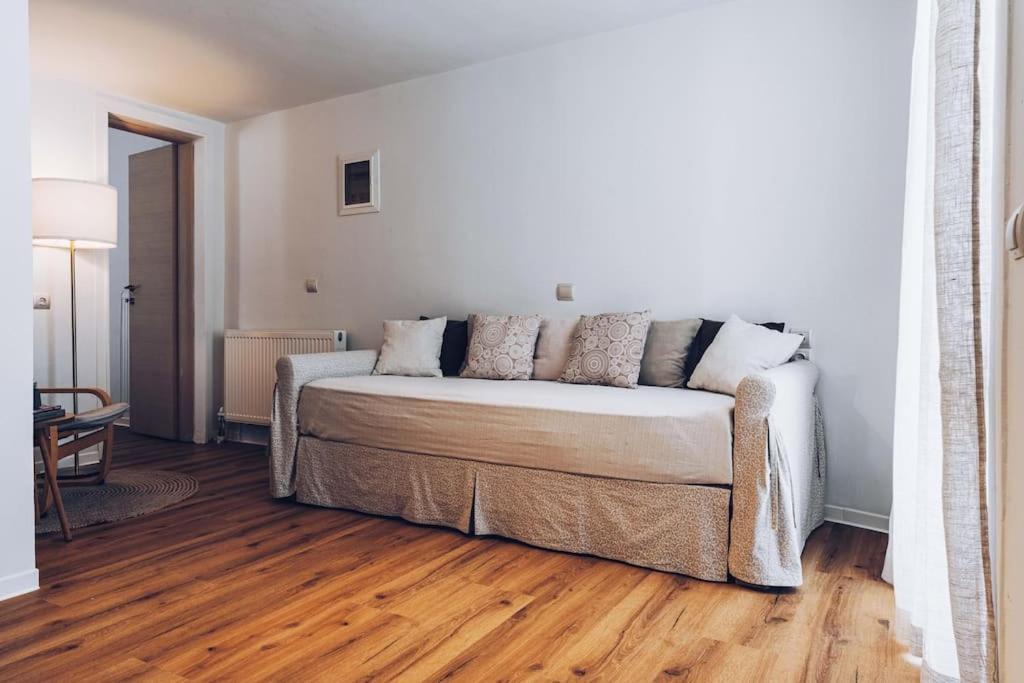 Апартаменты The Repose Aesthetic Apt. R2 Ираклион Экстерьер фото